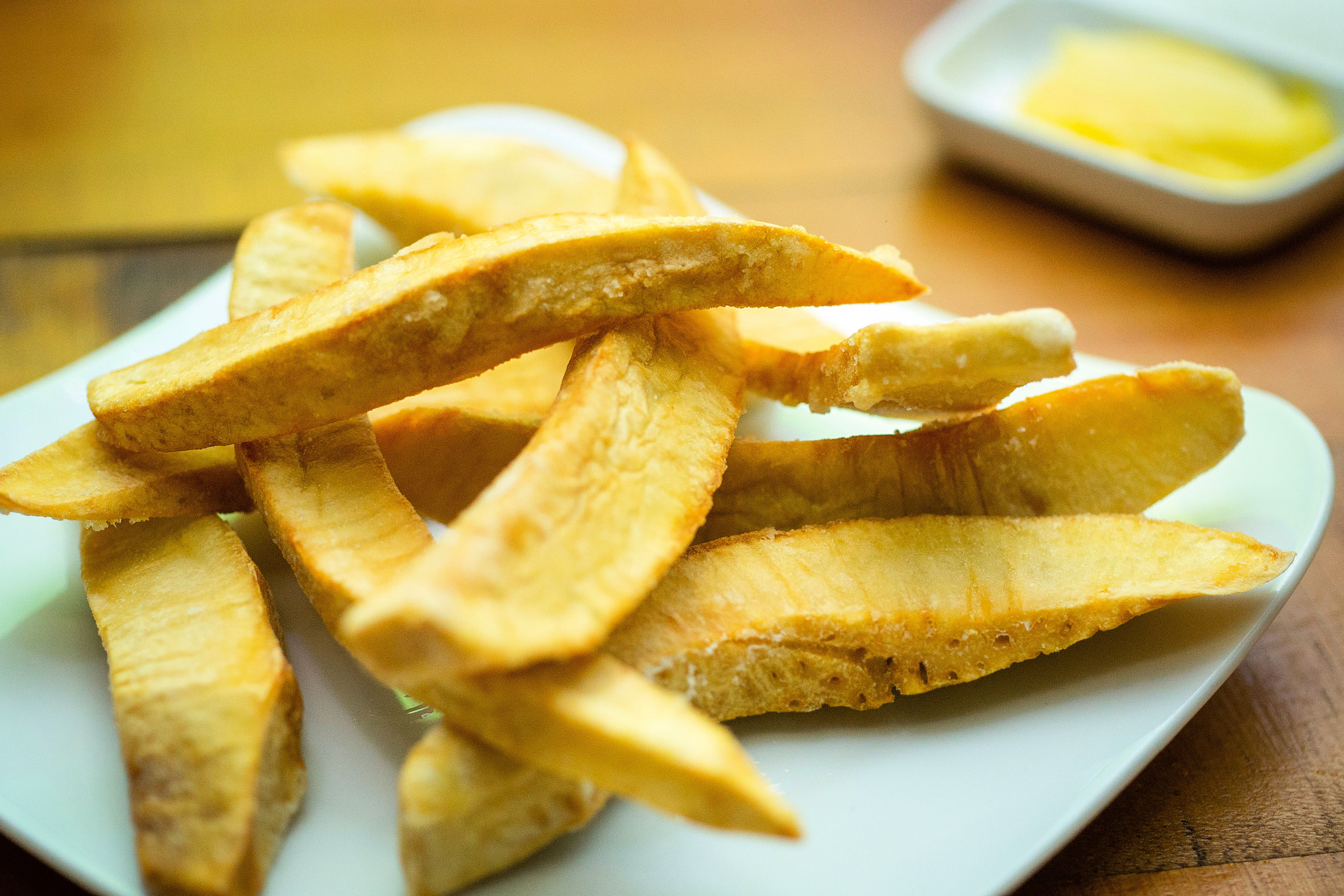 Roasted Breadfruit & Fried Jackfish